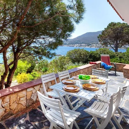 Holiday La Falconera Holiday home Llanca